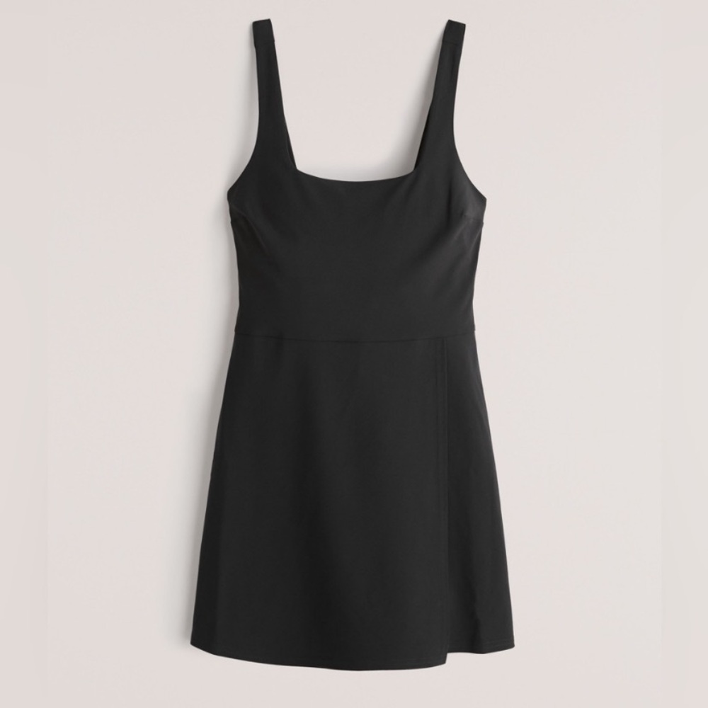 Abercrombie Traveler’s Mini Wrap Dress